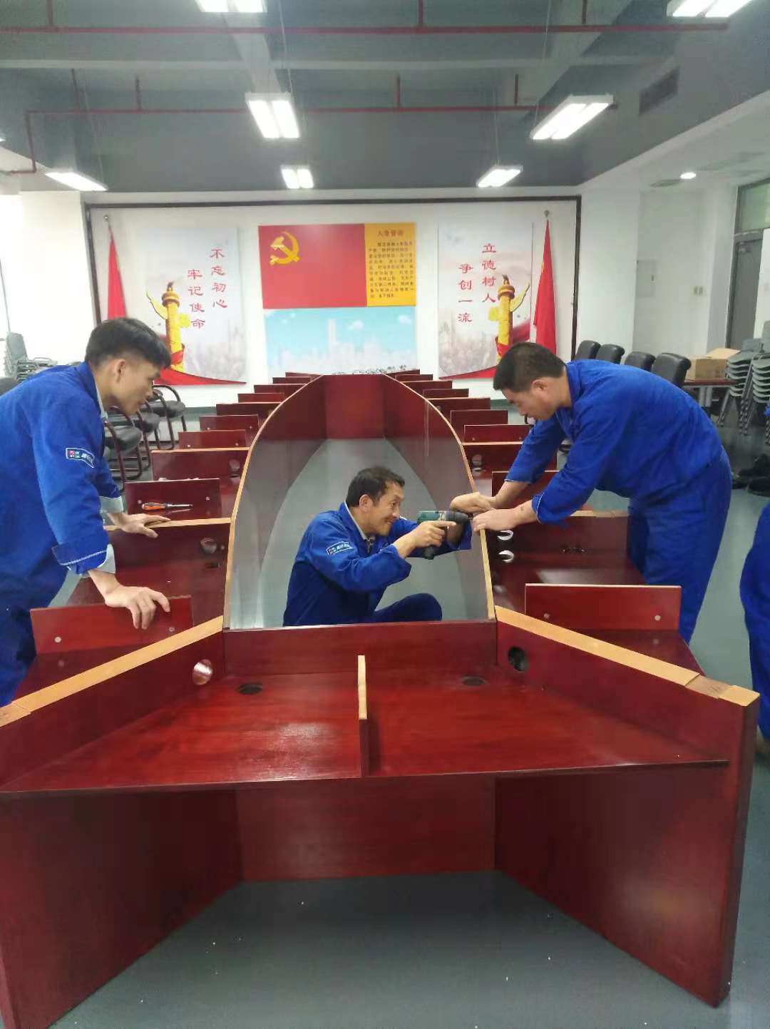 云顶国际yd888搬家公司告诉你拆除家具的方法！